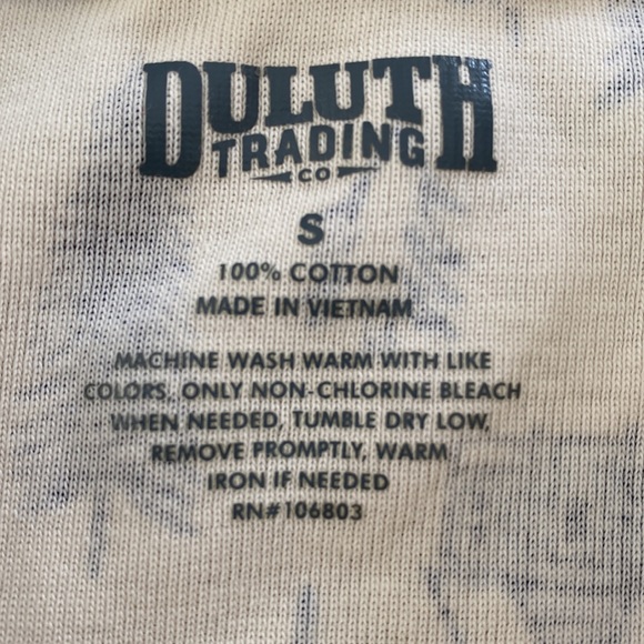 NWOT Duluth Trading Co long sleeve shirt - Picture 3 of 5